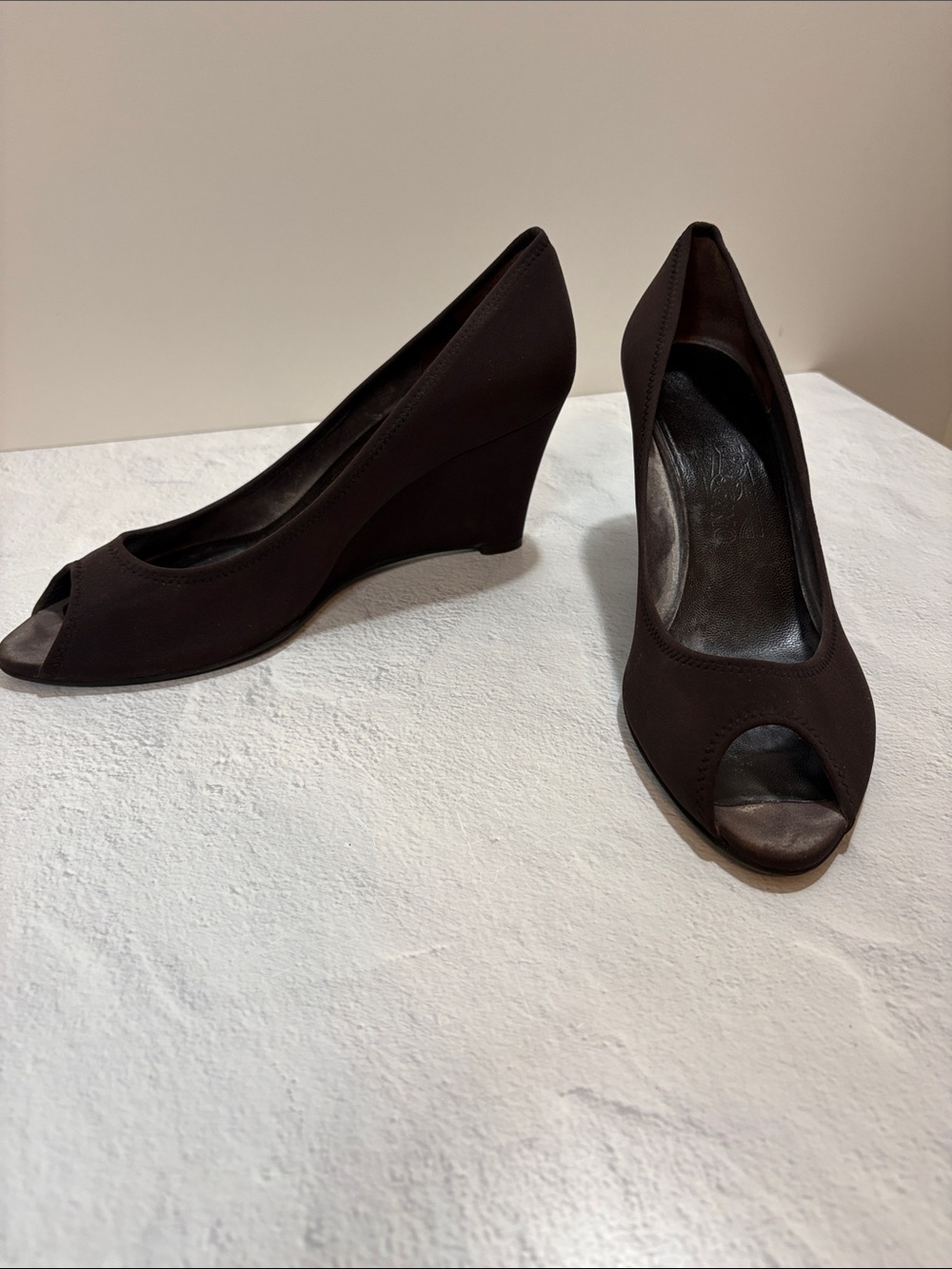 Salvatore Ferragamo Peep-Toe Brown Matte Silk Wedge Heels 10 - Picture 3 of 8